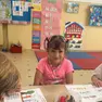 La piccola Batool accolta alla scuola materna Santa Dorotea di Padova