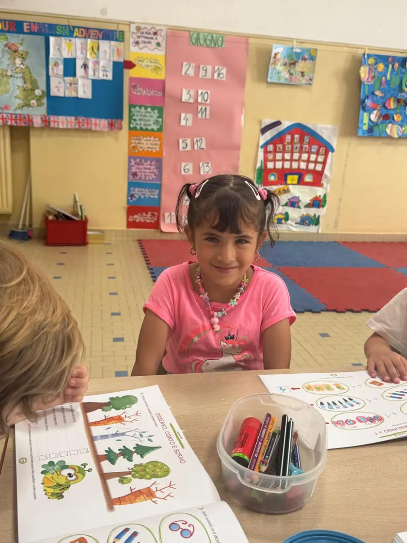 La piccola Batool accolta alla scuola materna Santa Dorotea di Padova