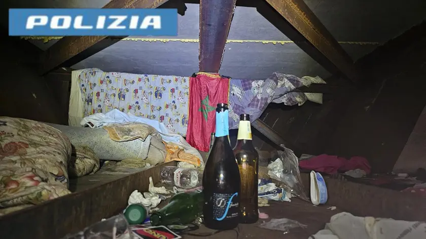 Le condizioni del giaciglio all'interno del ponte