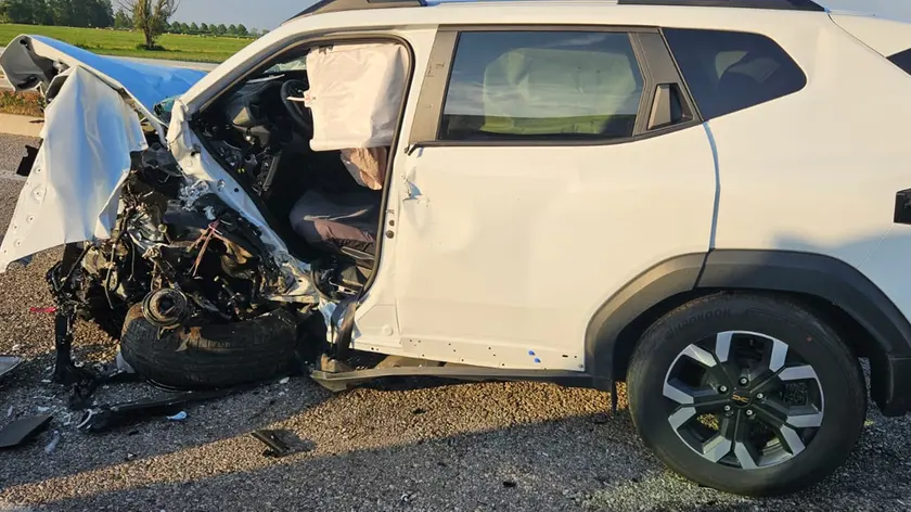 Una delle auto coinvolte nell'incidente