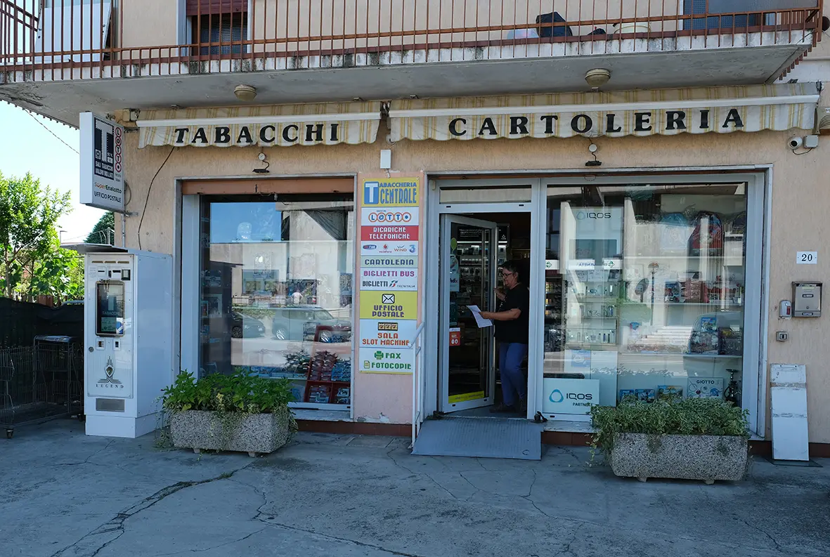 La riapertura dell'edicola