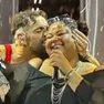 Alice B con Marco Mengoni sul palco di una delle date del tour
