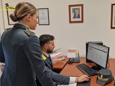 Finanzieri al lavoro