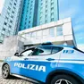 La polizia ha arrestato un cinquantatreenne che ha tentato di corrompere gli agenti stessi