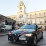 Una pattuglia di carabinieri in centro
