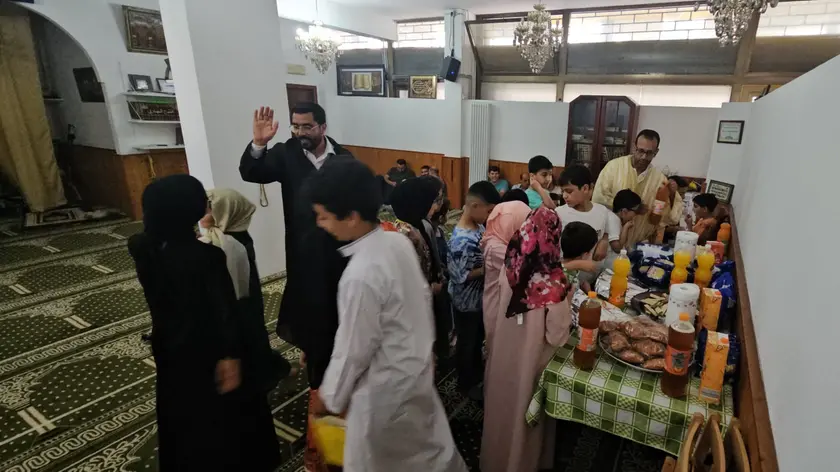 Centro culturale Al Madina ad Aponense: polemica su attività religiose