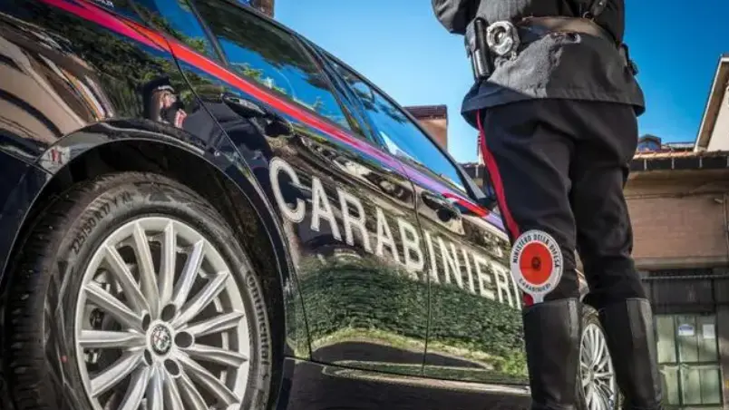 I carabinieri hanno ritrovato la donna scomparsa e arrestato il latitante