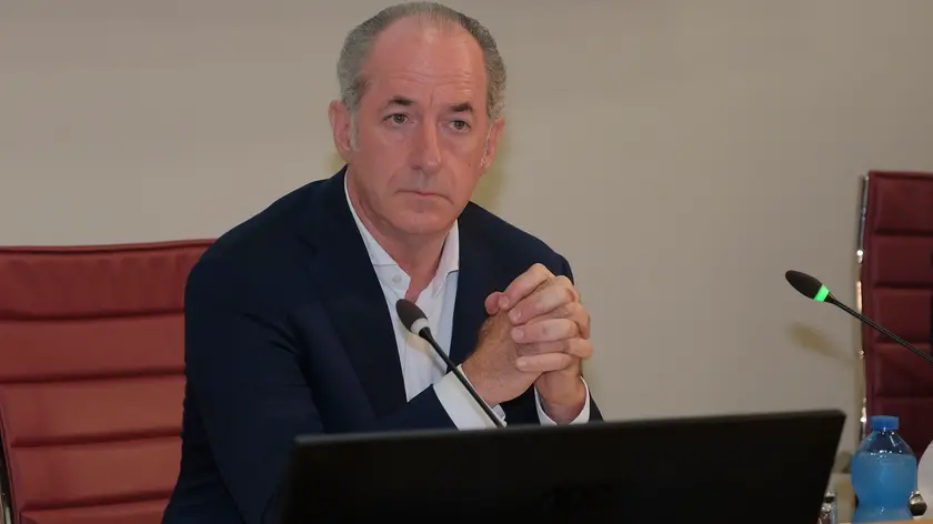 Zaia propone il braccialetto elettronico per borseggiatori recidivi