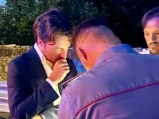 Il segretario Alberto Stefani con i carabinieri