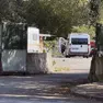 Il cancello all’ingresso del campo nomadi di via Longhin, in zona industriale a Padova