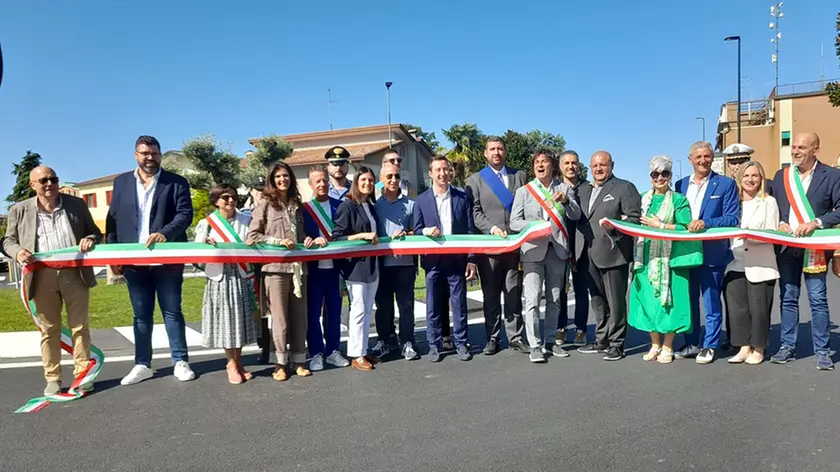 Il taglio del nastro