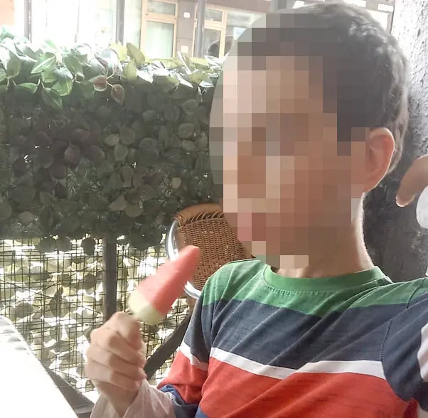 Il bambino in un momento di relax