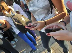 A Padova la misura di disciplina digitale varata sembra funzionare: nessun sequestro di smartphone, le regole vengono rispettate