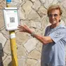 Carla Del Ponte, 88 anni, alle prese col QR code