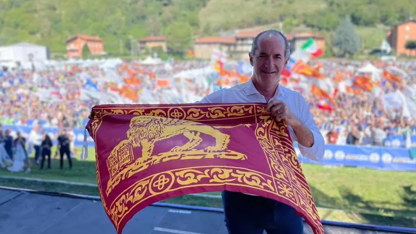 Luca Zaia sul palco di Pontida lo scorso anno