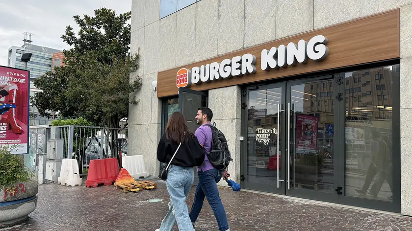 Il nuovo Burger King in via Venezia a Padova. Foto Agenzia Bianchi
