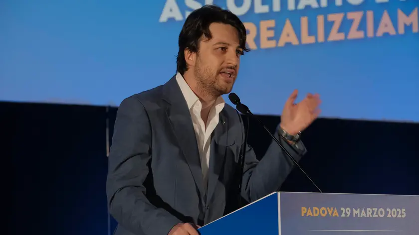 Alberto Stefani è il candidato del centrodestra alle elezioni regionali in Veneto