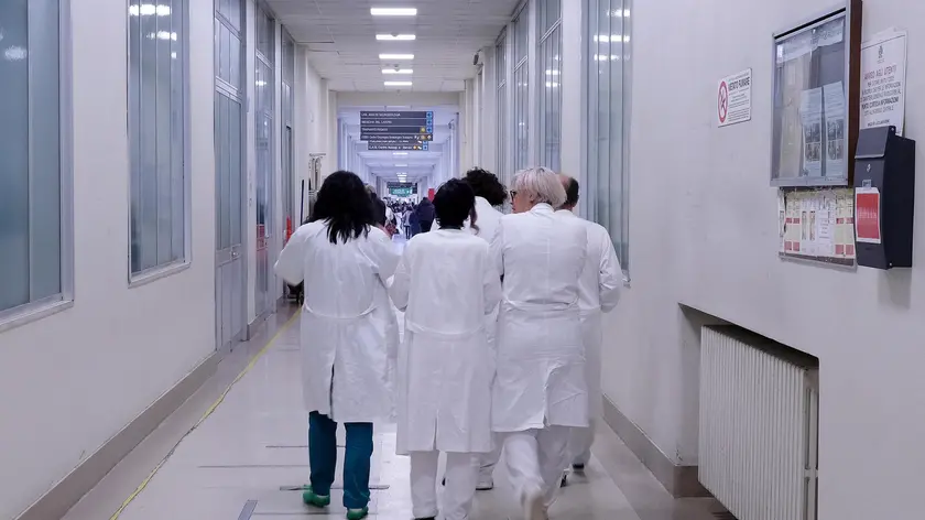 Sanità veneta, al vertice tutti con le valigie: al via la corsa al rimpiazzo