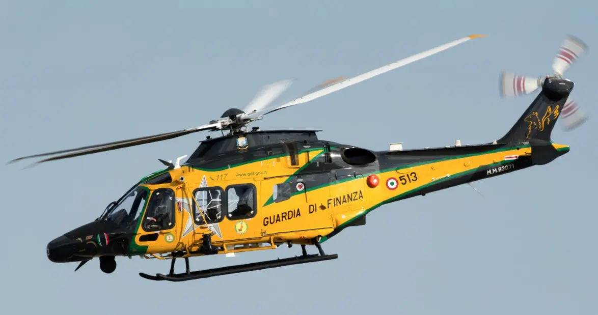 L'elicottero della Guardia di Finanza