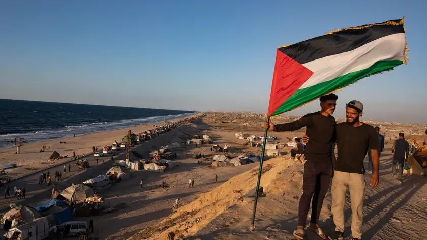 Gaza, festeggiamenti dopo l'accordo di pace tra Hamas e Israele