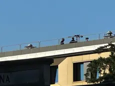 I cecchini sul tetto dell'hotel Friuli a Udine