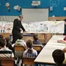 Un momento dell'incontro tra carabinieri e alunni