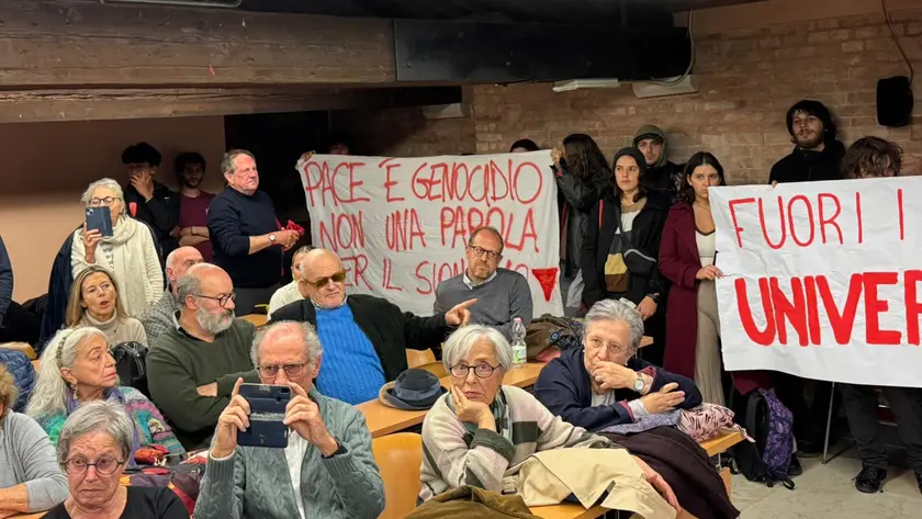 La protesta contro Fiano a Ca' Foscari