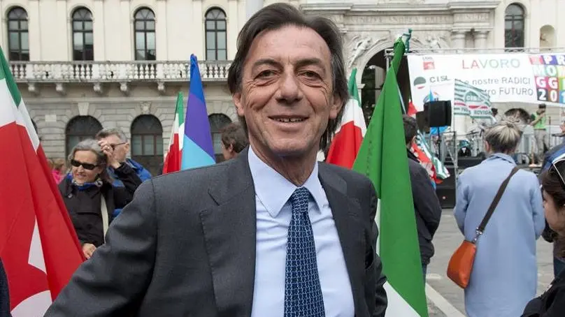 Il sindaco Sergio Giordani