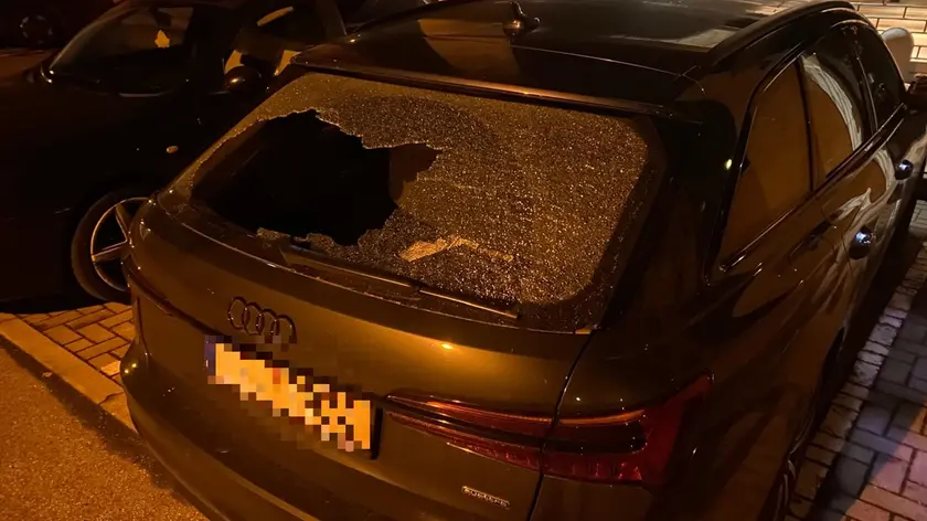 L'auto dell'avvocato svaligiata davanti al suo studio a Vigonza