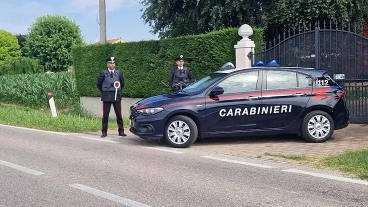 Un posto di blocco dei carabinieri