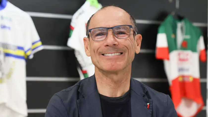 Davide Cassani, 64 anni, è la voce del ciclismo italiano foto petrussi