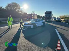 L'auto sportiva coinvolta nell'incidente