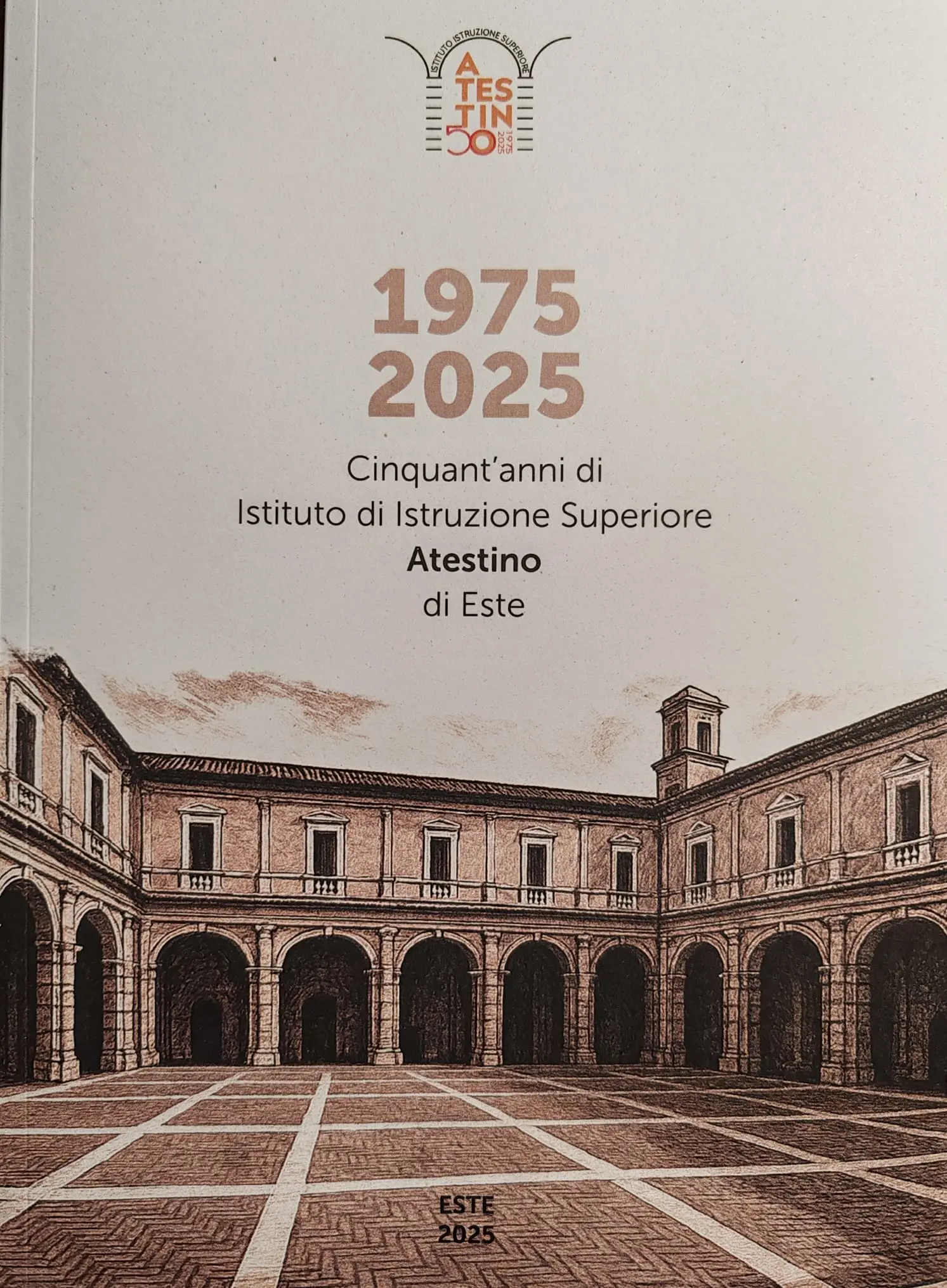 Il libro che racconta la storia dell'Atestino