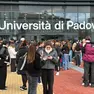 Gli studenti all'uscita dall'esame