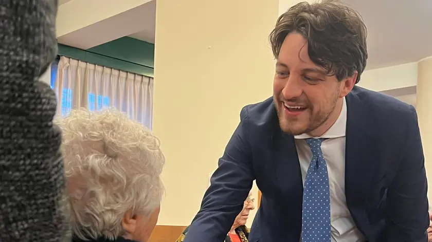 Alberto Stefani in visita alla residenza della Oic Fondazione dal suo profilo Fb