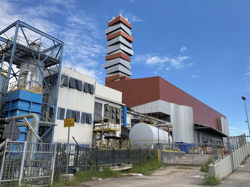 Un termovalorizzatore: in Veneto si va verso la tariffa unica sui rifiuti