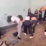 Un'aggressione di una baby gang di ragazzine