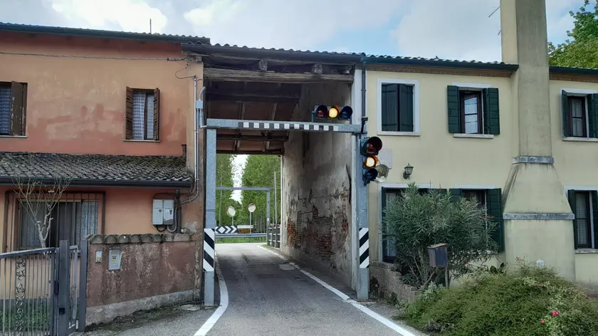 Il semaforo di via Molino Nuovo