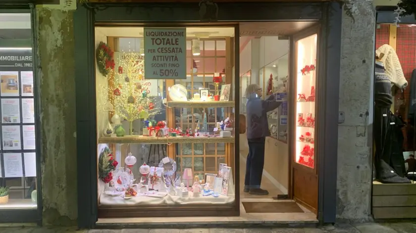 Chiude per sempre la Bomboniera d'Oro