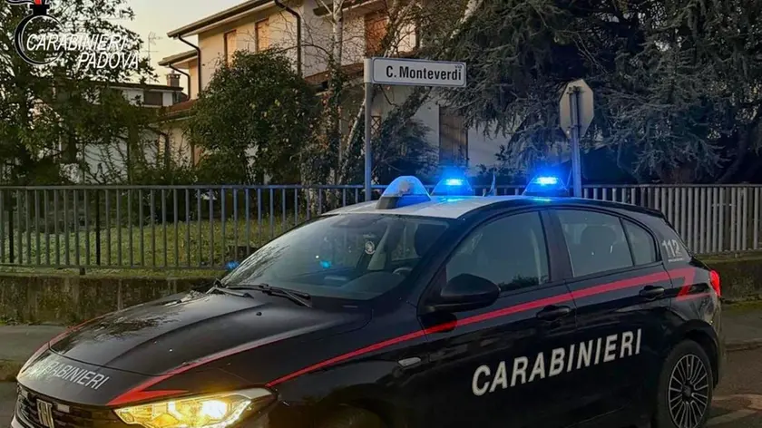 L'intervento dei carabinieri