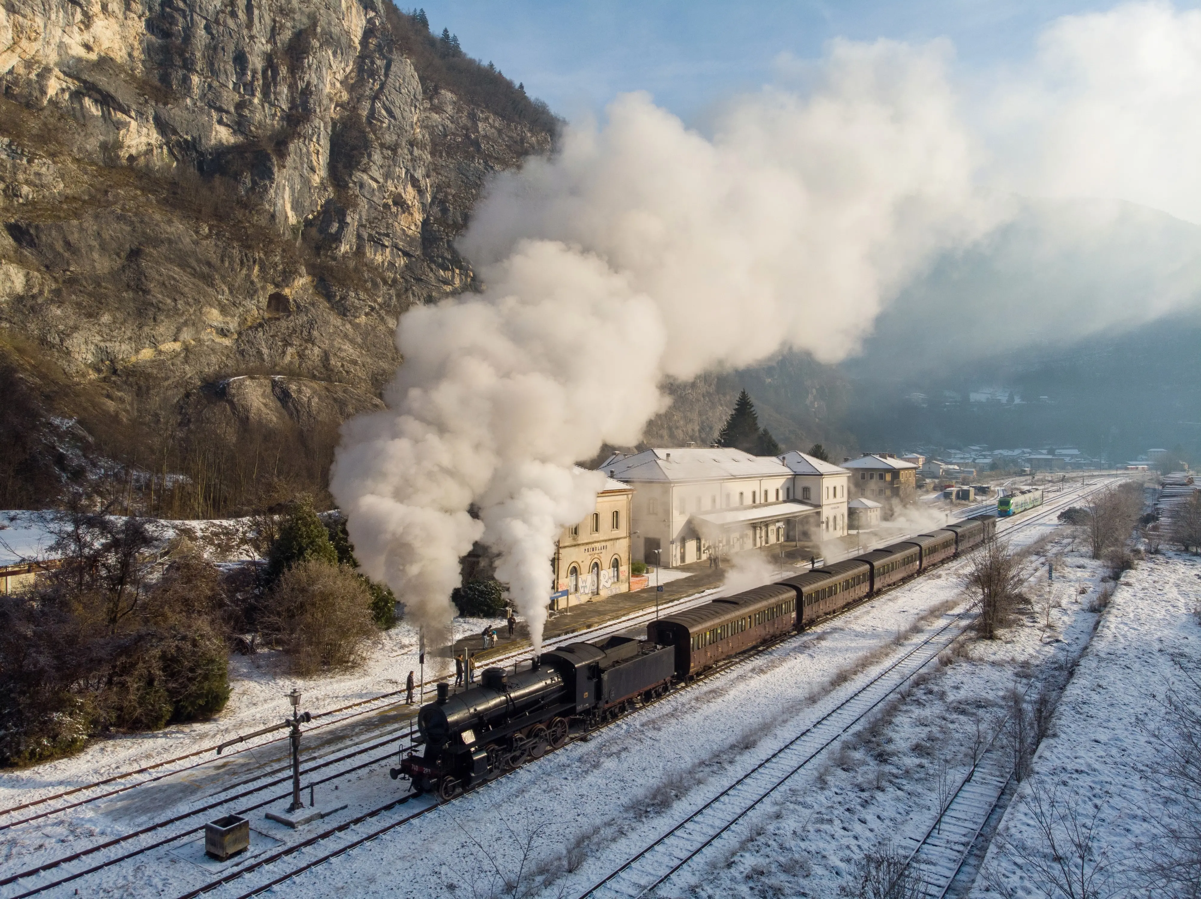 Dodici scatti, uno per ciascun mese, selezionati tra gli oltre 2700 che hanno partecipato al concorso indetto dal nostro giornale con Nord Est Multimedia e la Regione Veneto. Ecco come è andata: il calendario sarà in omaggio gratuito con il mattino di Padova solo martedì 23 dicembre