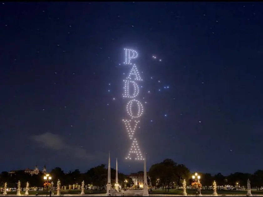 Spettacolo di droni in Prato della Valle