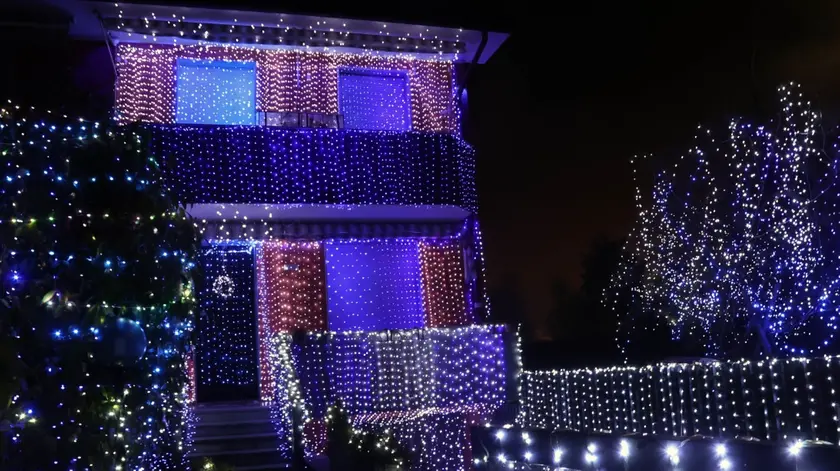 Una casa illuminata nel Padovano