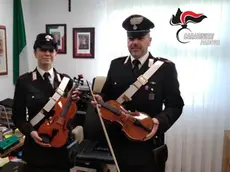 Recuperati i due violini spariti 20 anni fa forgiati dal liutaio Roberto Lanaro, rivenduti da un trentenne di Cavarzere e comprati da un Milanese che ha ricontattato il maestro