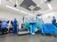 Gli ospedali del Veneto sono tra i più attrattivi d'Italia: nella foto una sala operatoria