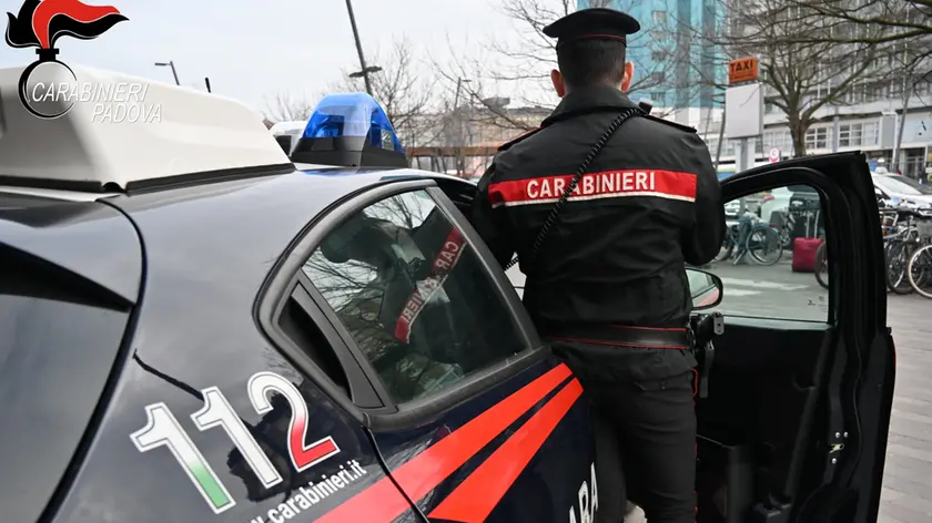 L'uomo è stato fermato dai carabinieri di Padova