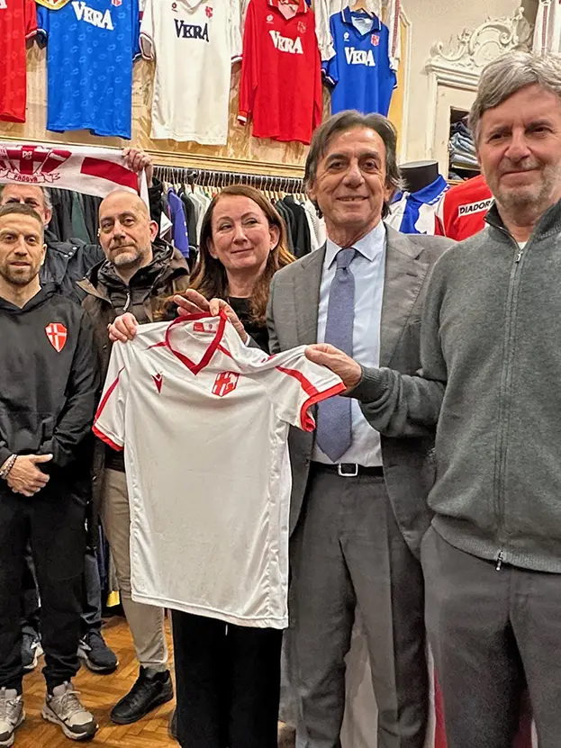 La maglia del compleanno del Padova Calcio