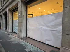 Le serrande abbassate