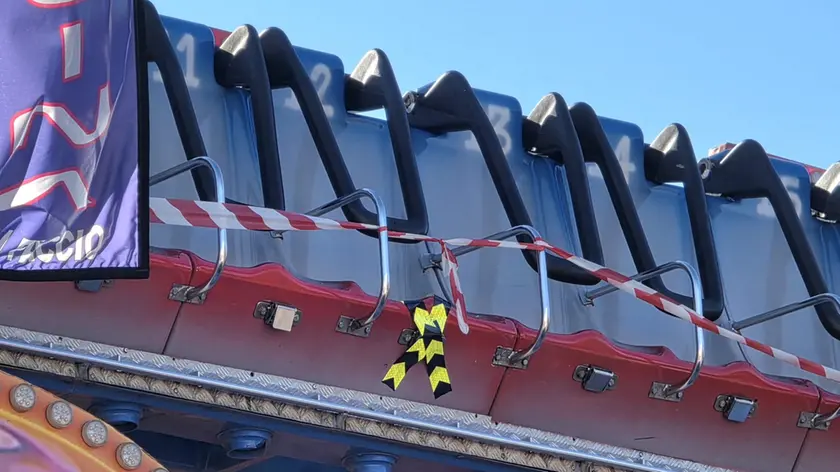 La giostra da cui è precipitata la ragazza a Castelfranco