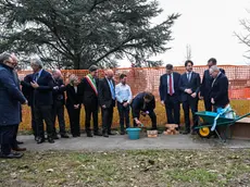 La posa della prima pietra